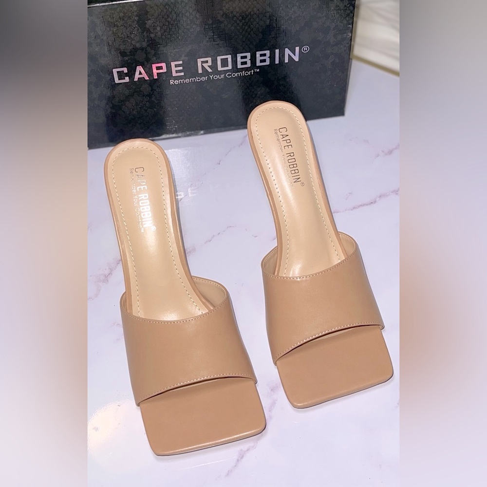Nude Square Toe Mule Heel Minimalist